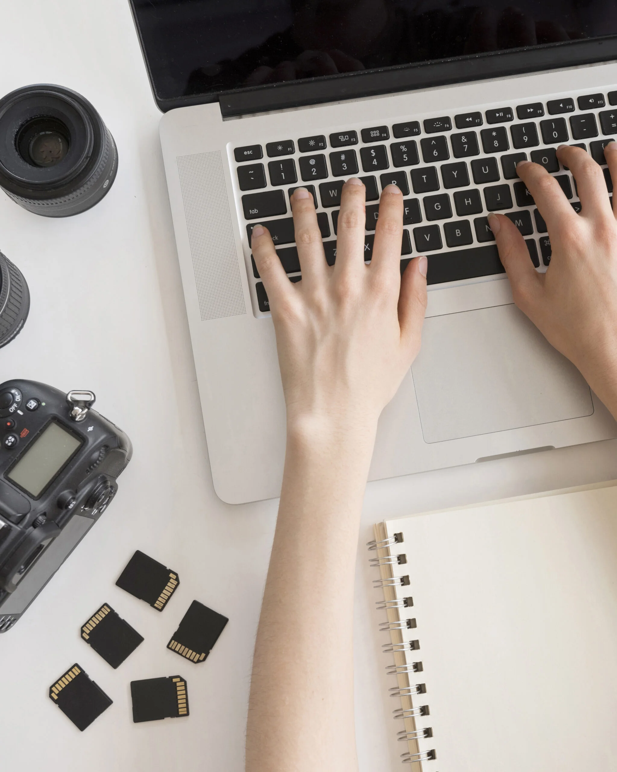 M. Frontzek Atelier - Serviço de Artes Digitais